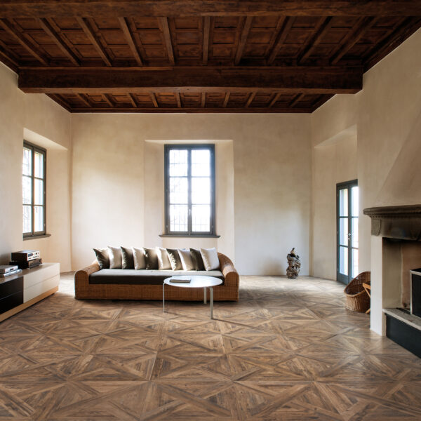 Larix Baita Sun porcelain tile in room